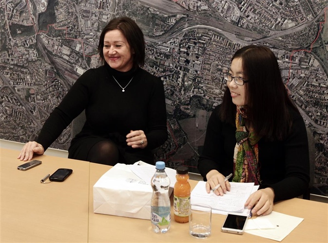 Zástupci čínských neziskovek a místních samospráv hledali na Praze 10 inspiraci, jak zapojit občany do rozhodování