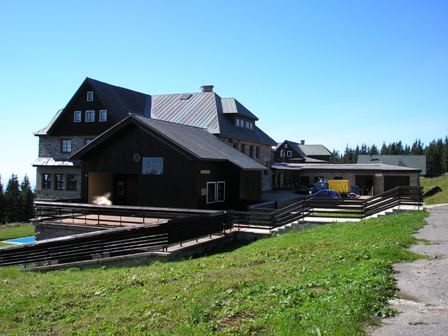 Radnice Prahy 10 řeší změny na Horském hotelu