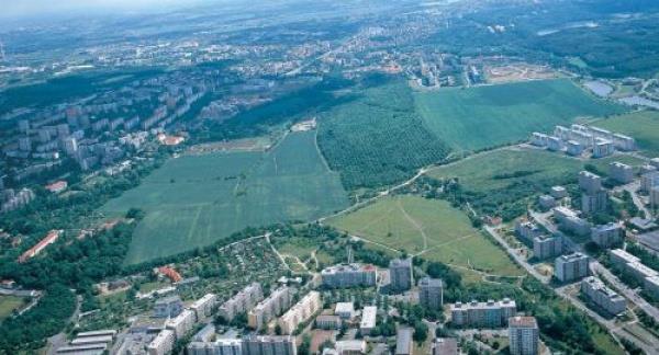 Praha 10 proti změnám územního plánu v lokalitě Trojmezí