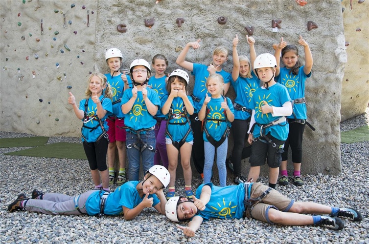 Fotografie z příměstského tábora: Děti si jej užily
