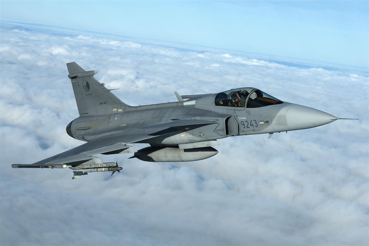 Saab_JAS-39_Gripen_(Czech_Air_Force)_(6417854291).jpg